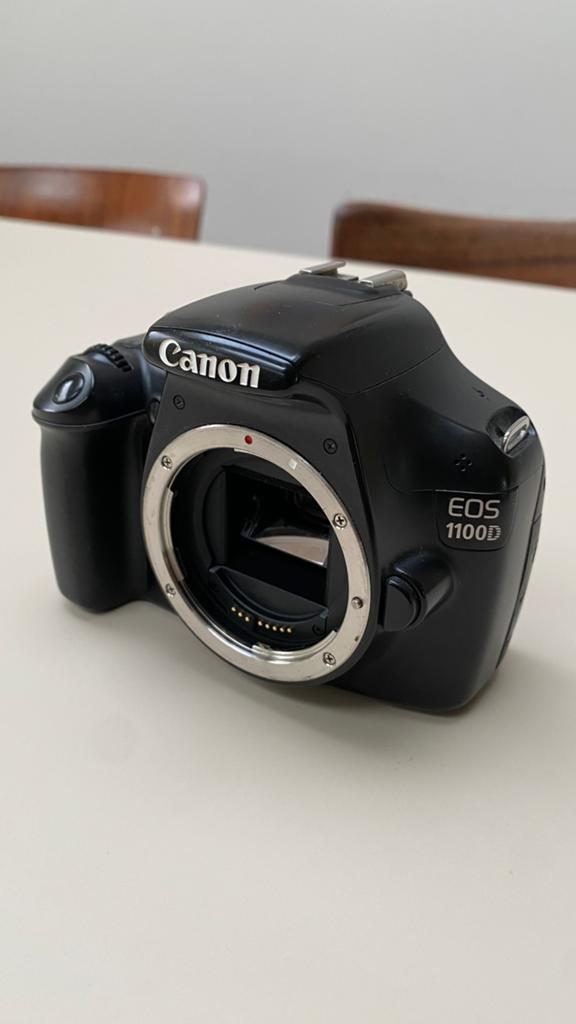 Canon EOS 1100D body, Ophalen of Verzenden, Gebruikt, Canon, Geen optische zoom