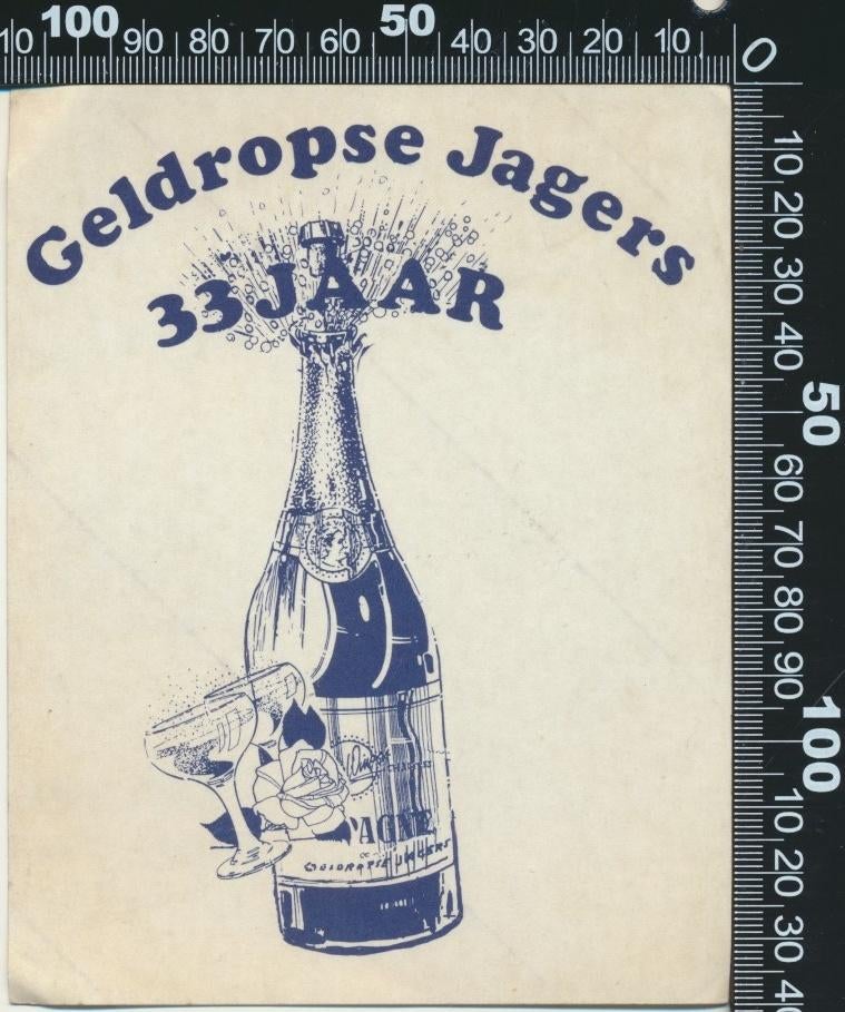 Sticker: Geldropse Jagers - 33 Jaar, Verzamelen, Stickers, Ophalen of Verzenden, Zo goed als nieuw, Bedrijf of Vereniging