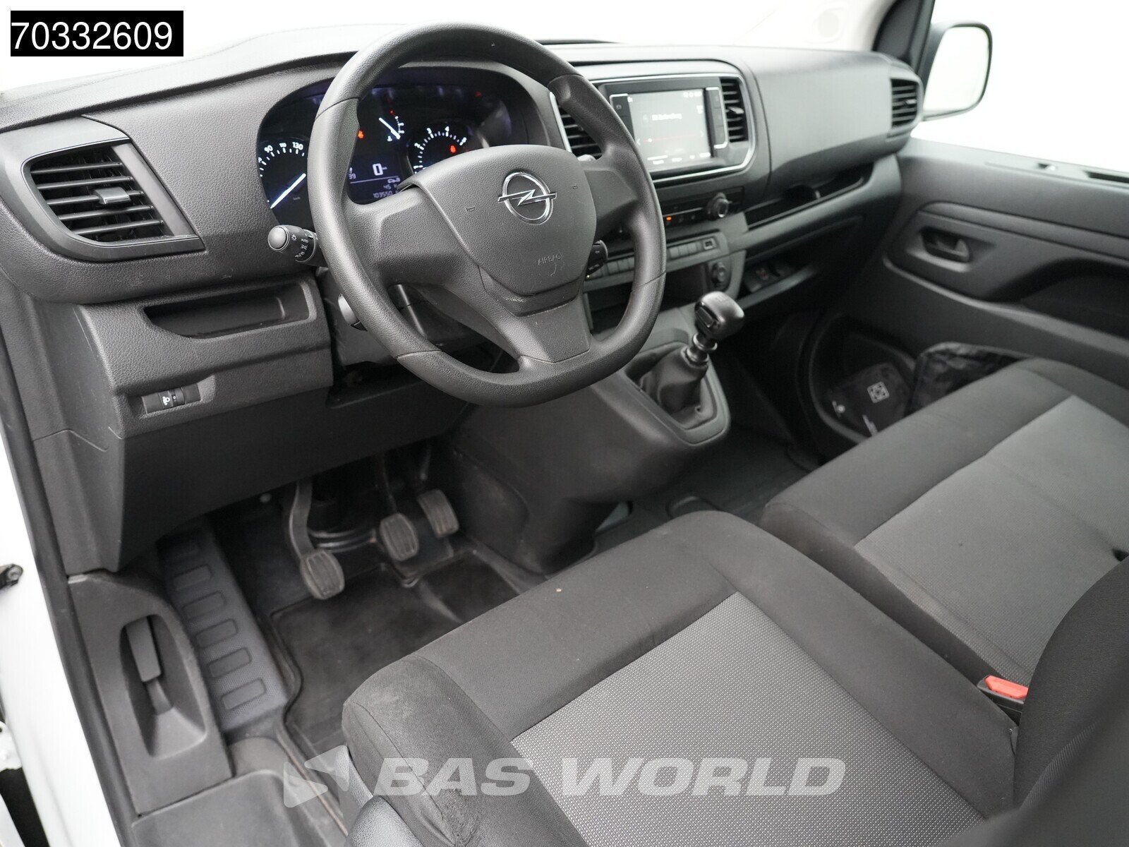 Opel Vivaro 145PK L3H1 Navi Airco Cruise Camera Euro6 L3 Lon, 145 pk, Stof, Euro 6, 4 cilinders