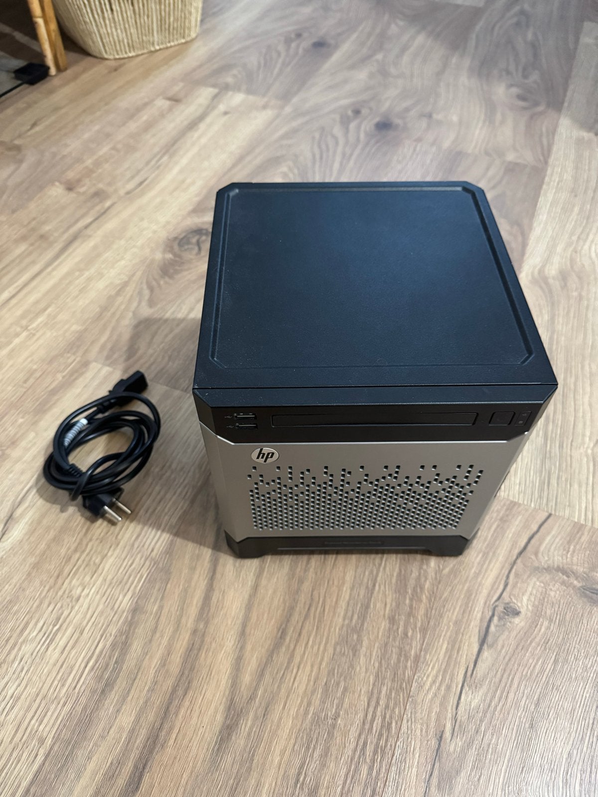 HP MicroServer Gen8 - Xeon E3-1265L - 16GB RAM - 32TB SAS, Gebruikt, 2 tot 3 Ghz, Ophalen of Verzenden, 16 GB