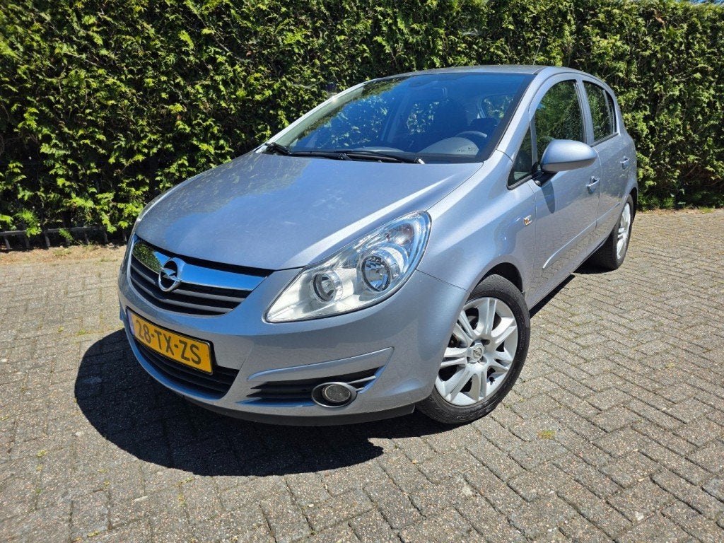 Opel CORSA 1.4-16V Enjoy Volle tank Zeer netjes, Auto's, Opel, Bedrijf, Corsa, ABS, Airbags, Airconditioning, Centrale vergrendeling
