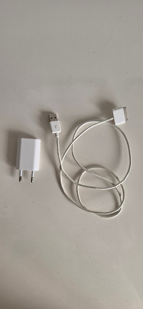 Foto 3 van Originele Apple A1400 5W + originele 30-pin USB-A kabel