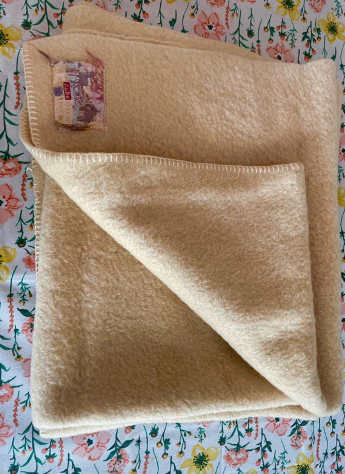 Vintage AaBe wollen deken – crème/okergeel – 100% wol, Huis en Inrichting, Geel, Wol, Ophalen of Verzenden, Woondeken