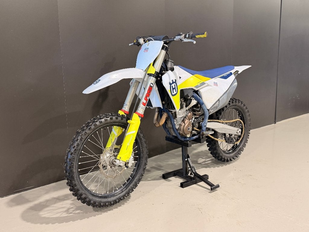Husqvarna FC 250 | 63 uur 2021 | tractie control, Fietsen en Brommers, Brommers | Crossbrommers, 250 cc, Husqvarna, Info@husqvarna.com