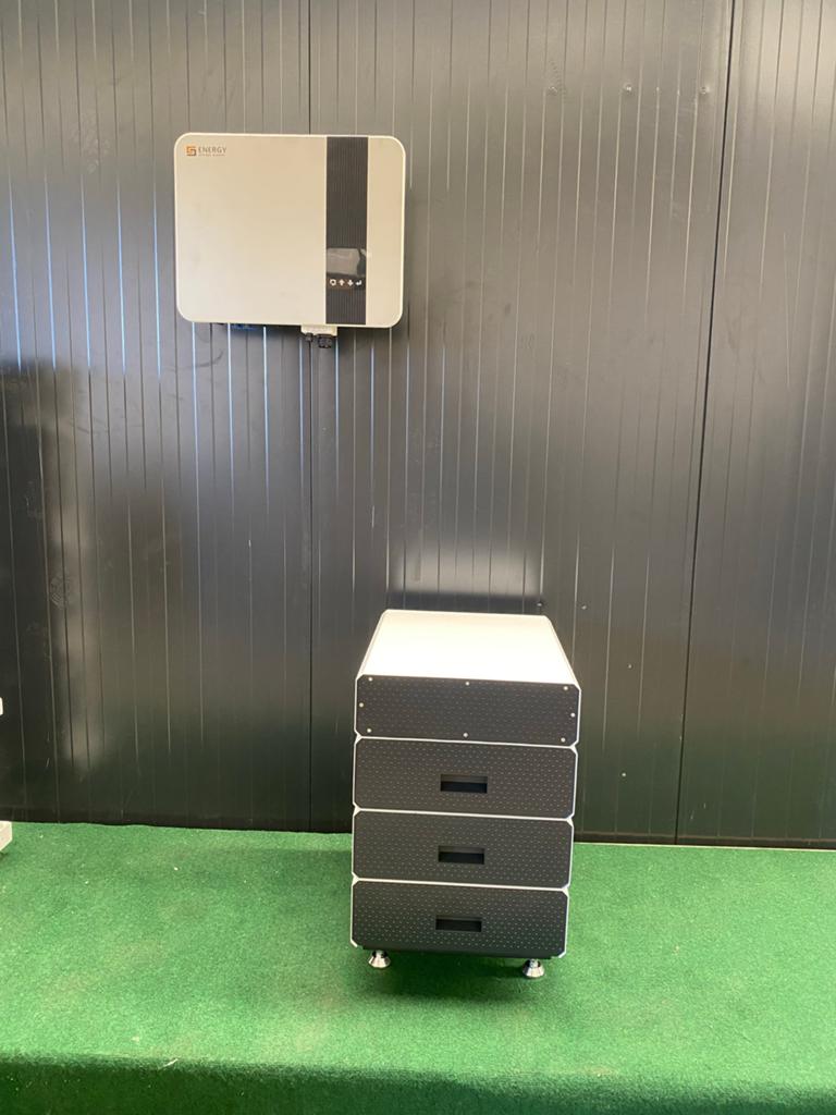 Energie opslagsysteem  Batterij en Omvormer aanbieding  10kw, Ophalen, Nieuw, Compleet systeem, 200 wattpiek of meer