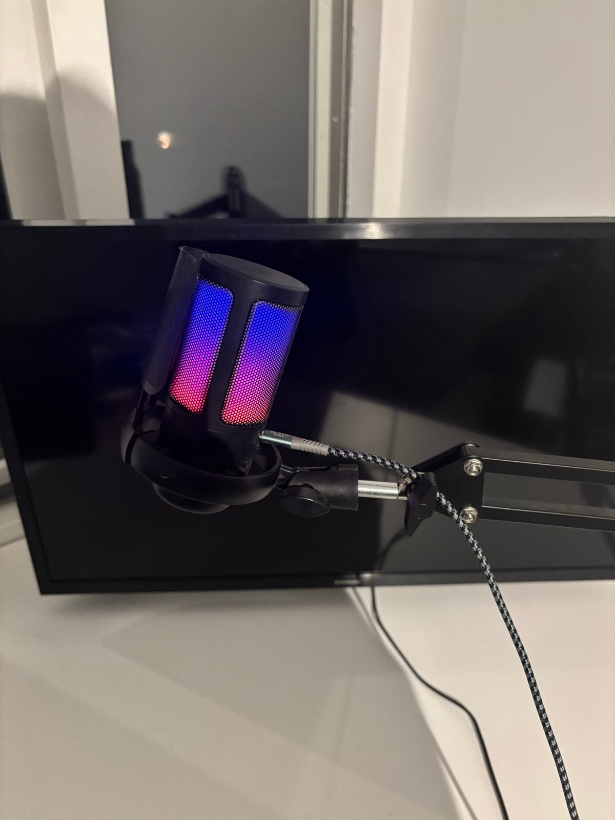 Gaming Microfoon met RGB Verlichting en Arm, Muziek en Instrumenten, Ophalen of Verzenden, Zo goed als nieuw, Overige typen