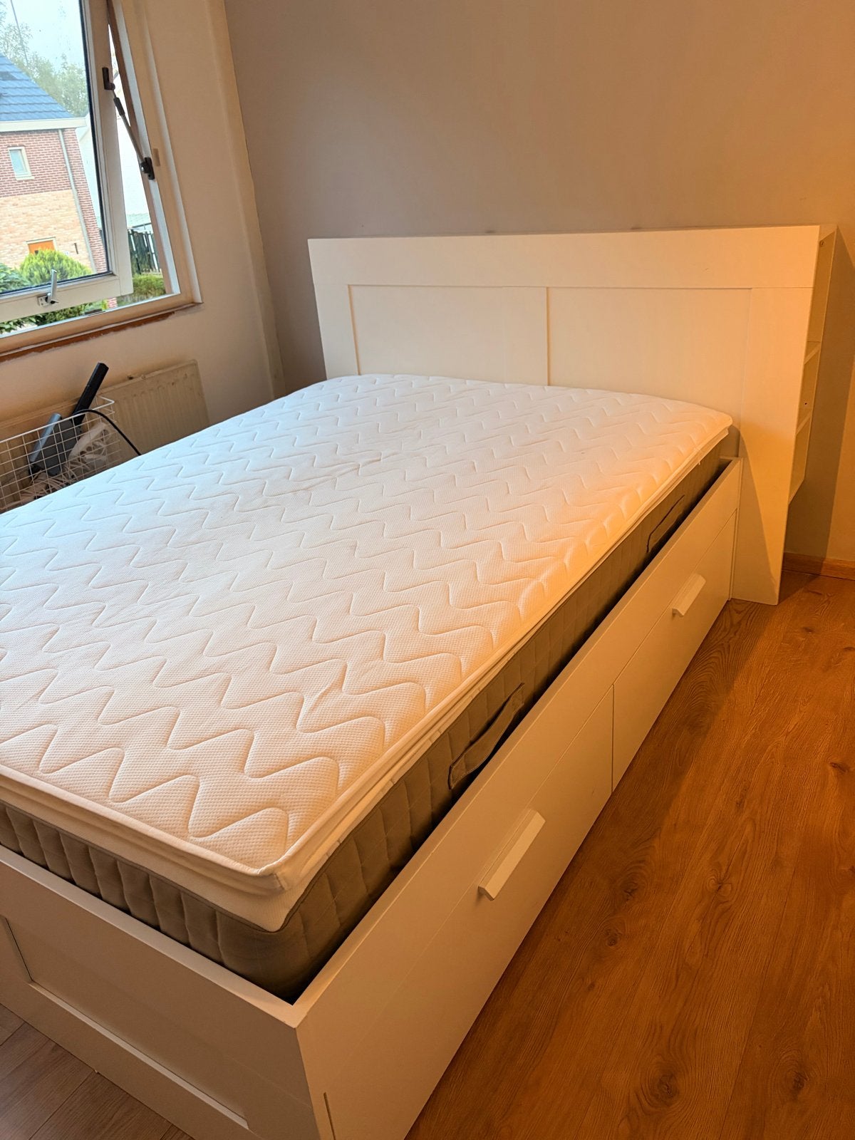BRIMNES BED 160x200cm MET HOOFDSTEUN, Ophalen, Gebruikt, Wit, Tweepersoons