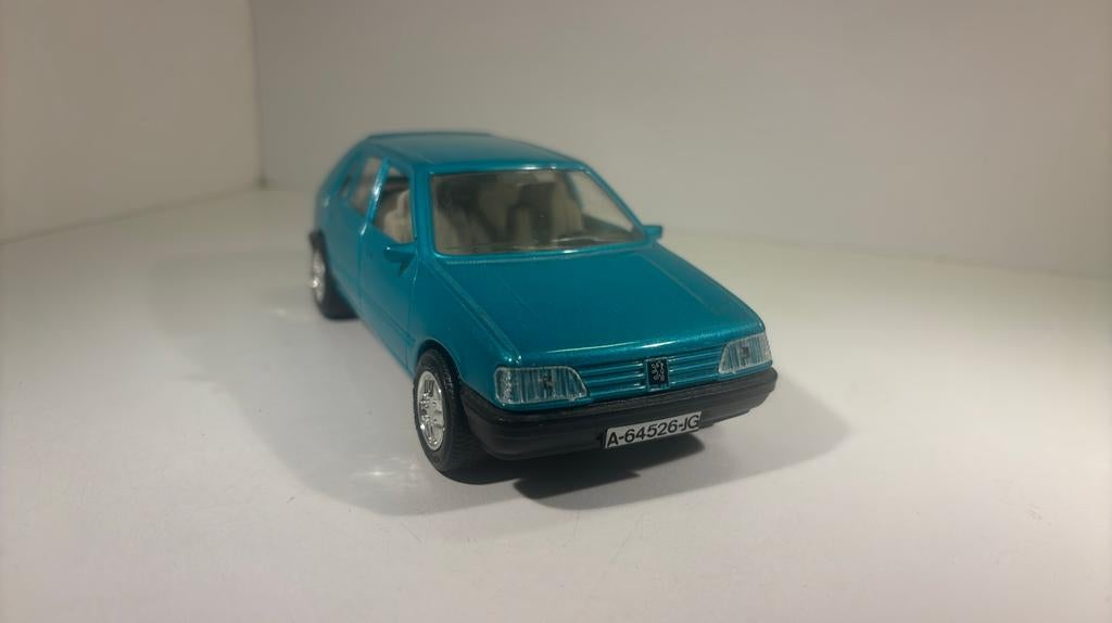 Peugeot 205 gt Guiloy 1.24, Ophalen of Verzenden, A, A, A