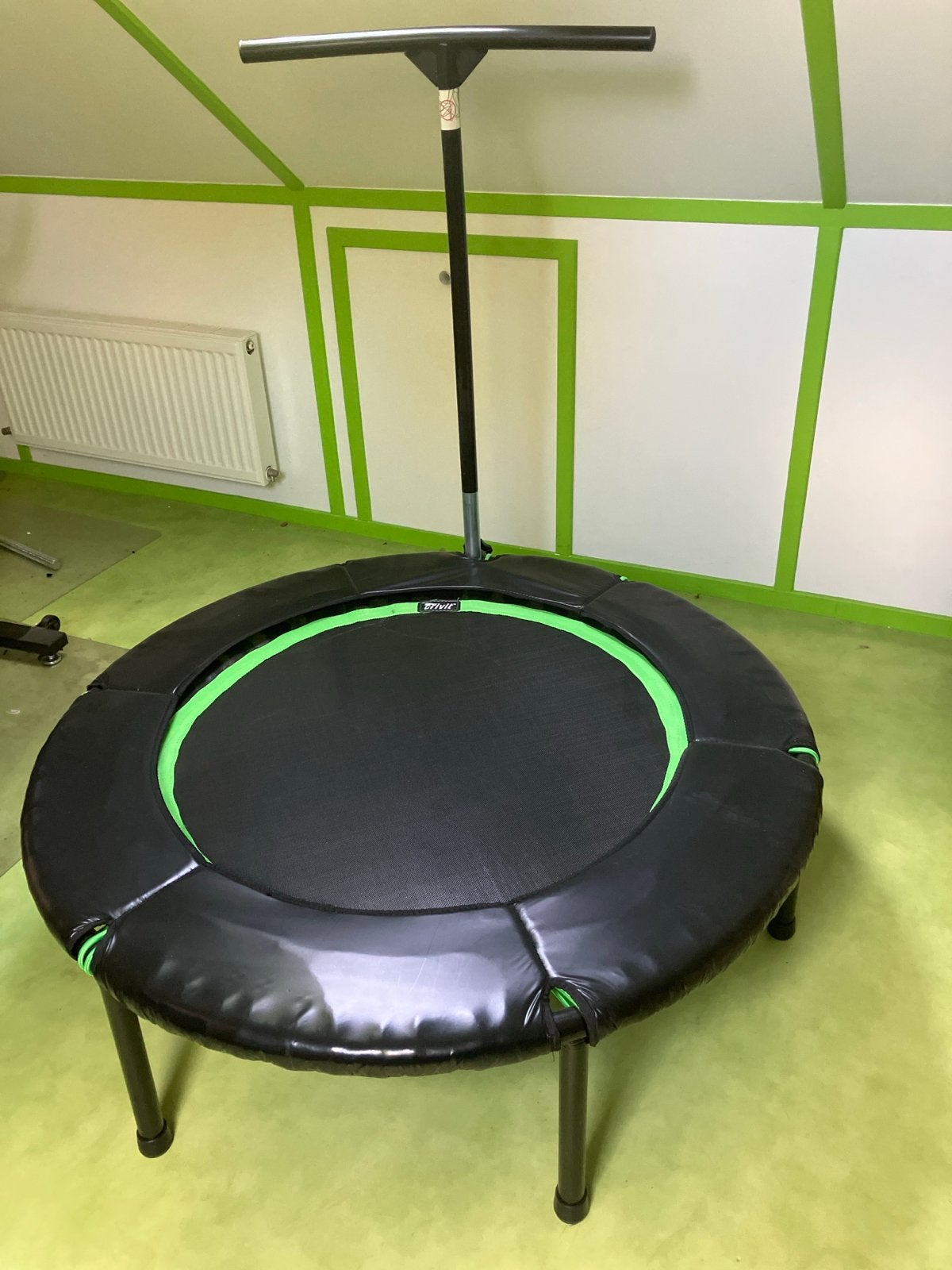 Crivit Minitrampoline met handgreep, Ophalen, Zo goed als nieuw