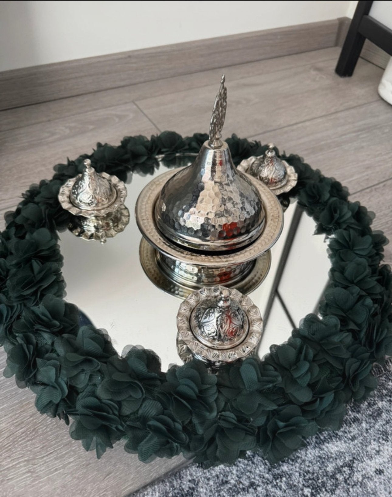 Henna spullen, Ophalen, Zo goed als nieuw