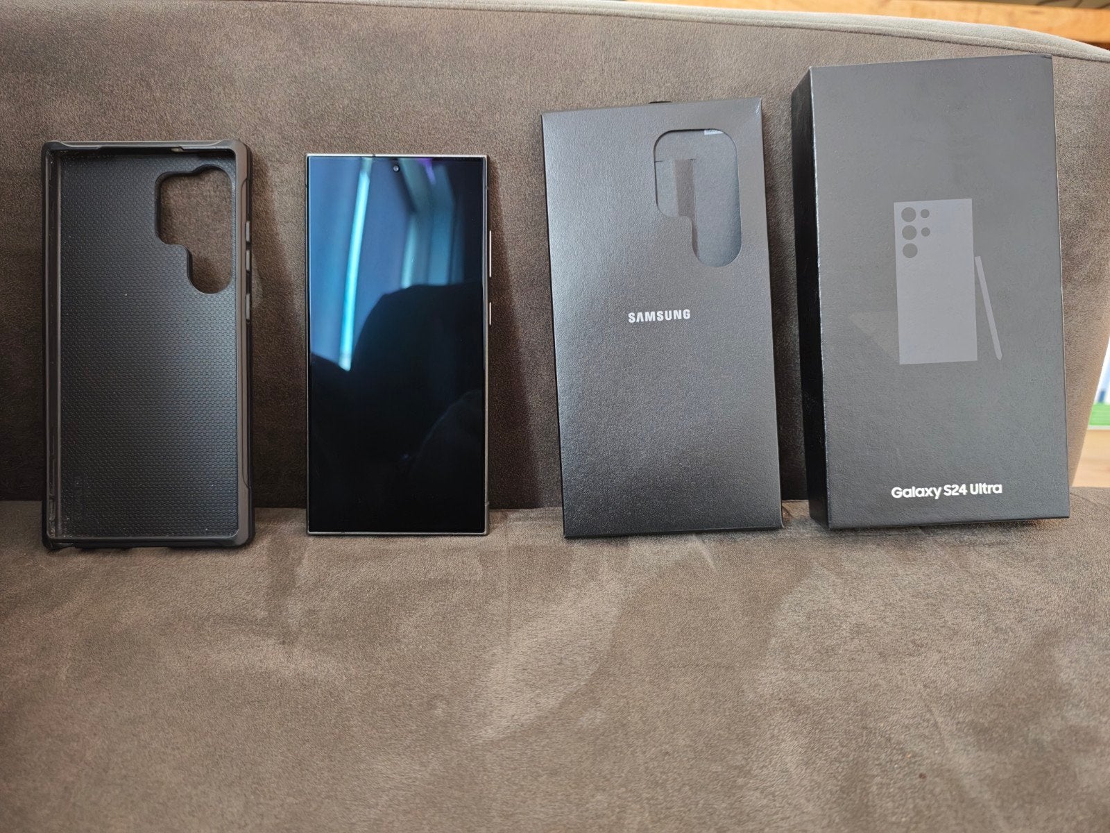 Foto 2 van Samsung Galaxy S24 Ultra Titanium Black 256GB IZGS!