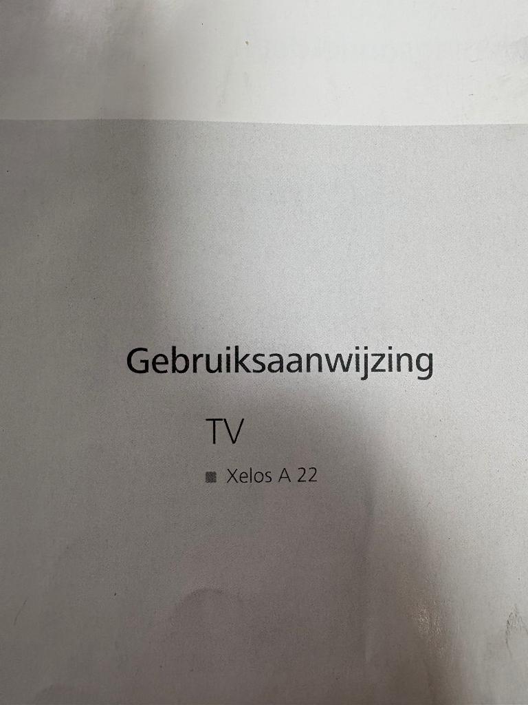 Televisie Loewe Xelos 22 inch iclusief gebruiksaanwijzing, Gebruikt, 50 Hz, LCD, Ophalen