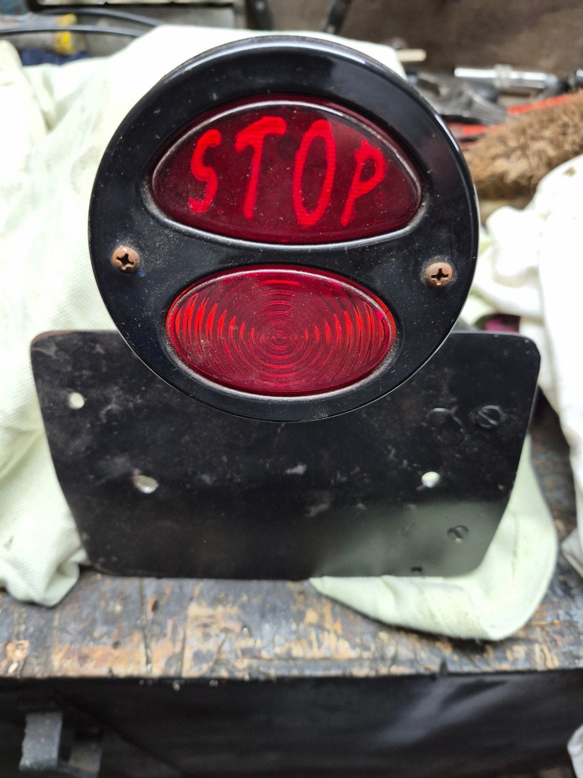 motor achterlicht met kentekenplaathouder, Motoren, Ophalen of Verzenden