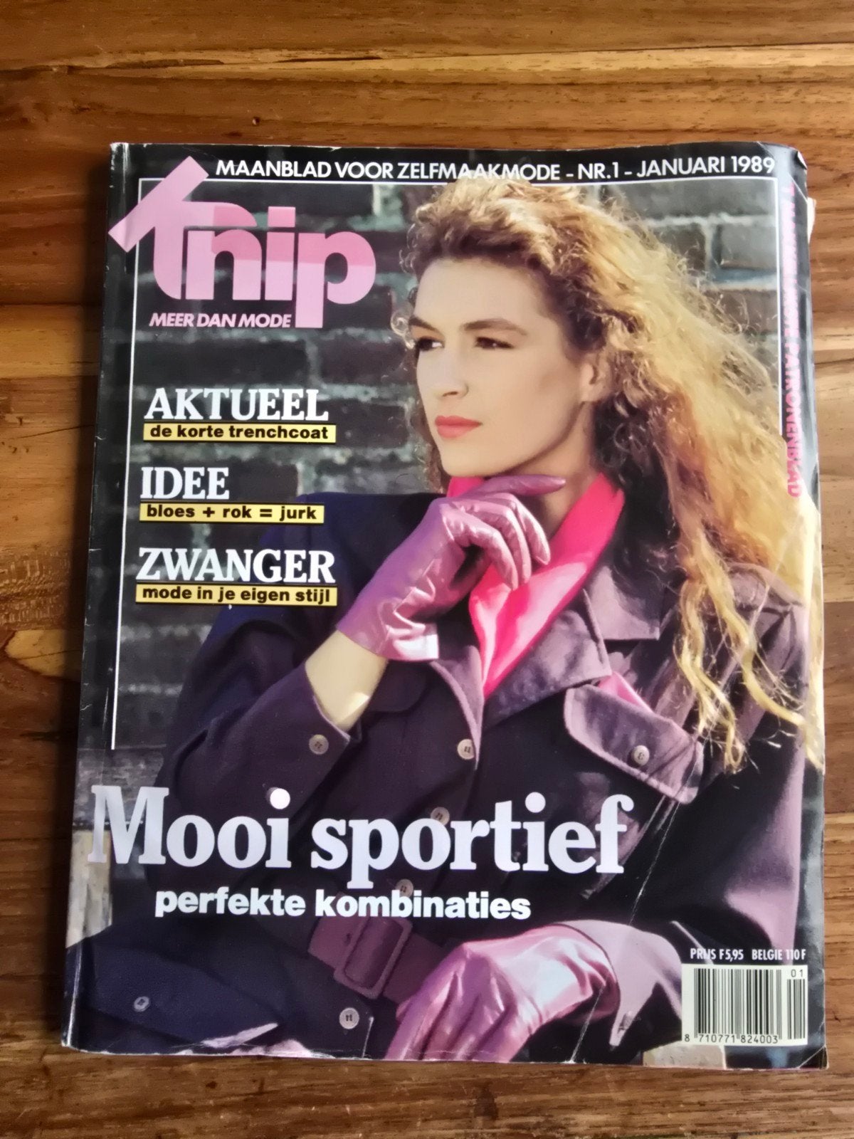 Knip Maanblad voor Zelfmaakmode - Januari 1989, Ophalen of Verzenden, Gelezen, Damesbladen