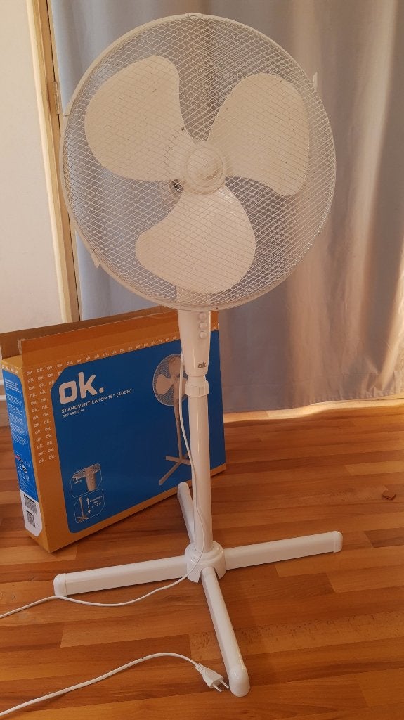 Kinzo ventilator fan, 3 snelheden/speed, zwenkfunctie/swivel, Ophalen, Gebruikt, Statiefventilator