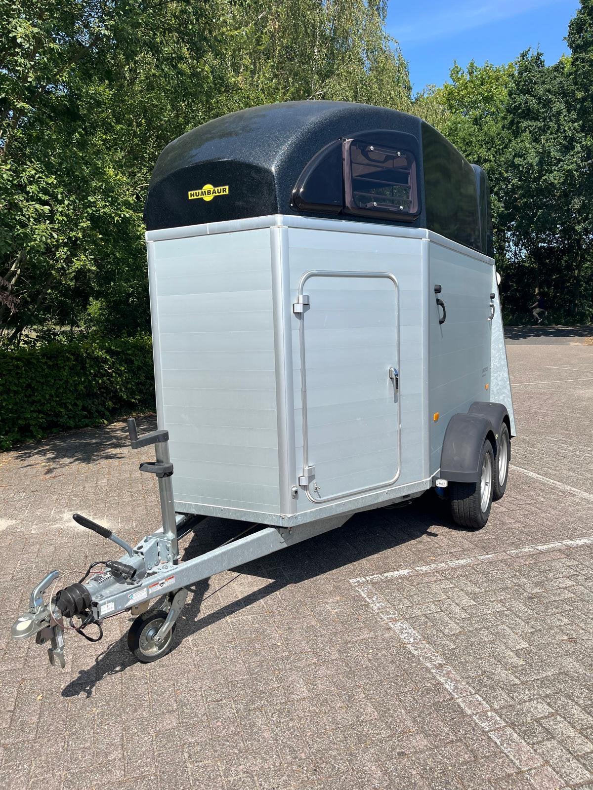 Paardentrailer Humbaur Xanthos in zeer nette staat., Ophalen, Zo goed als nieuw, Aluminium, 2-paards trailer