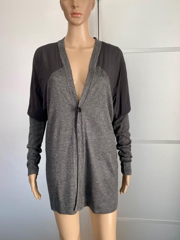 H313 Nieuw: Summum maat M=38/40 lang vest vestje grijs, Kleding | Dames, Truien en Vesten, Maat 38/40 (M), Summum, Nieuw, Ophalen of Verzenden