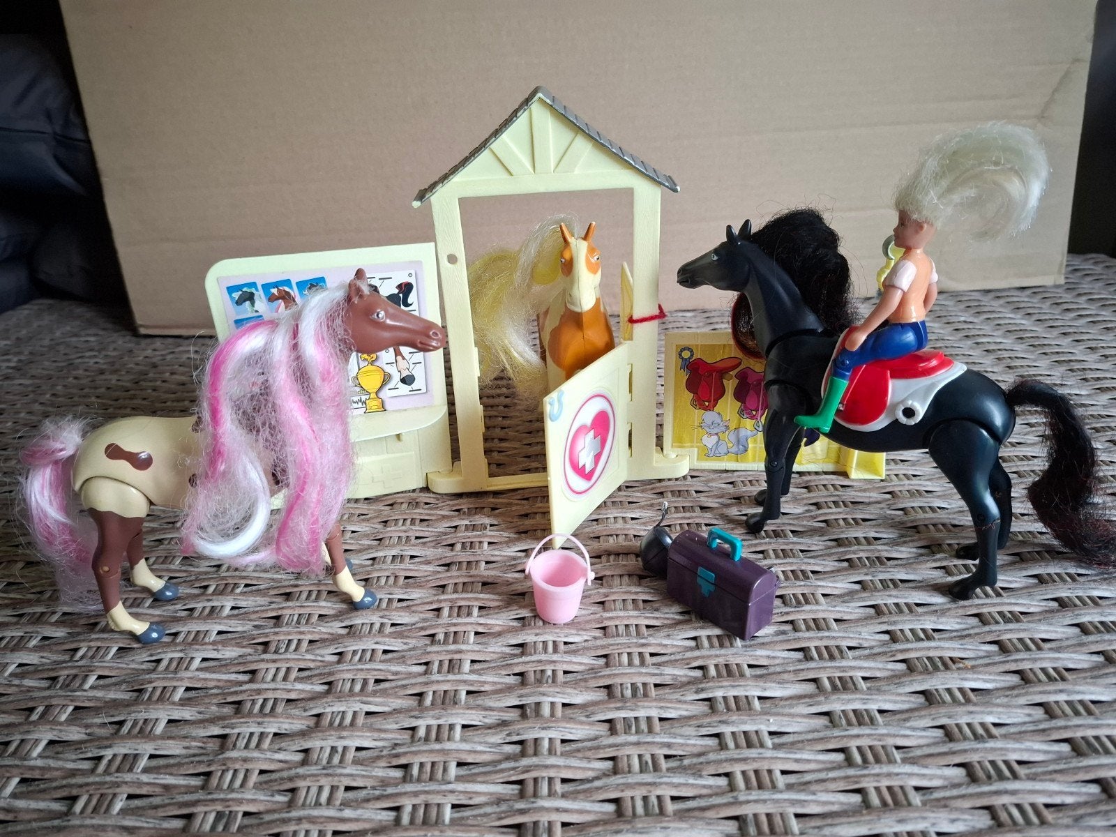 paarden met stal set, Ophalen, Jongen of Meisje