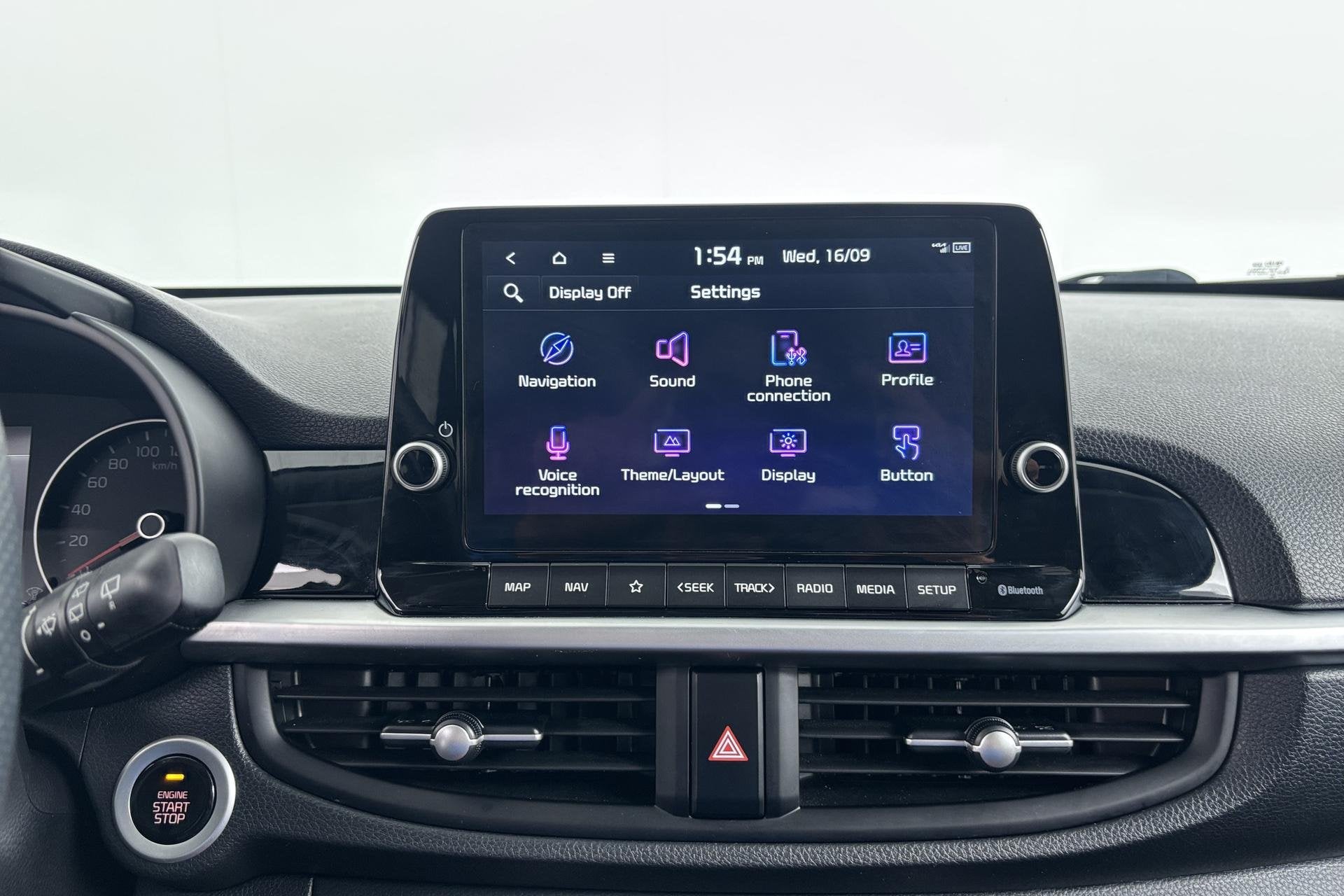 Foto 38 van Kia Picanto 1.0 DPi GT-Line Compacte allrounder met een spor