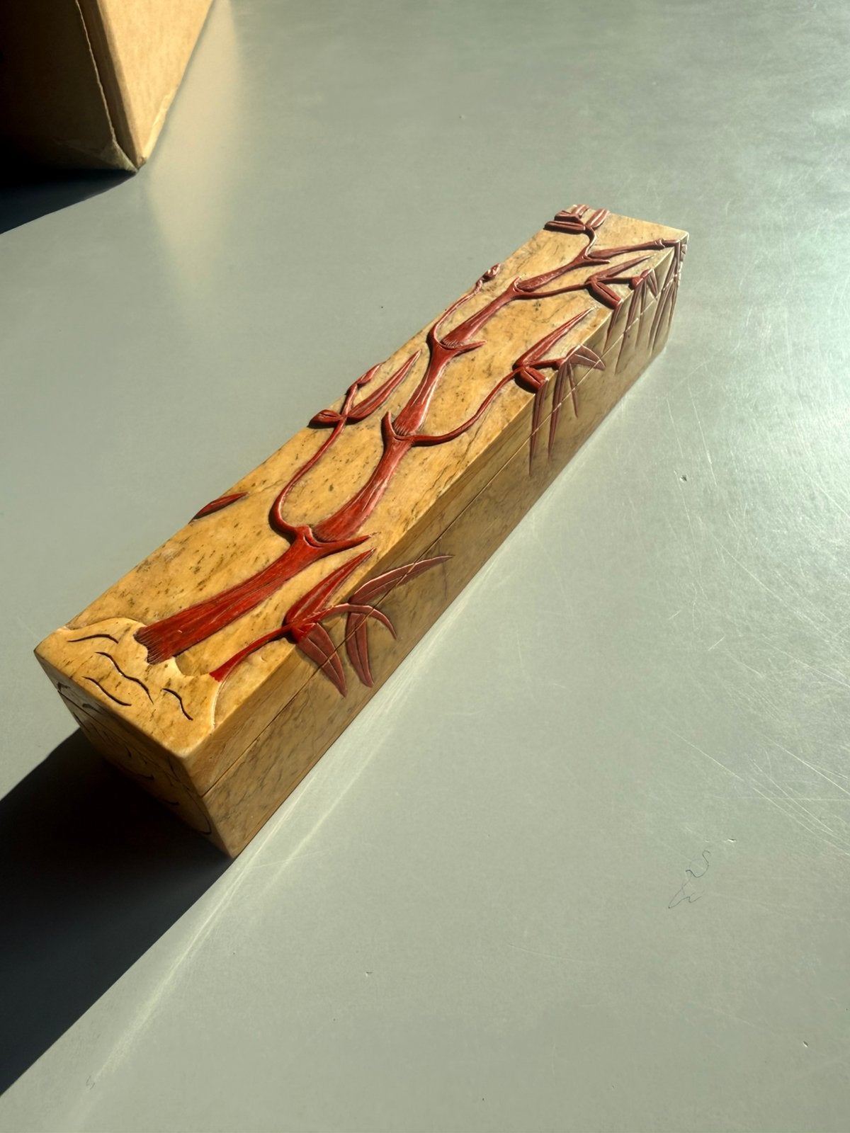 Prachtig Aziatisch doosje steen bamboo figuren, Antiek en Kunst, Ophalen of Verzenden