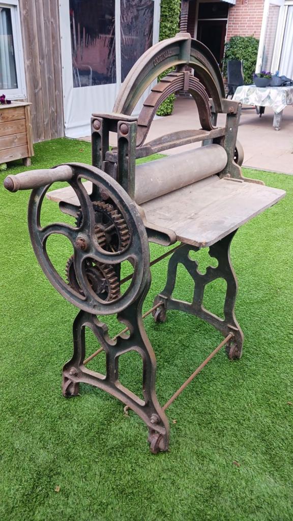 Antieke Mangel 'Original' - Decoratief en Functioneel, Ophalen