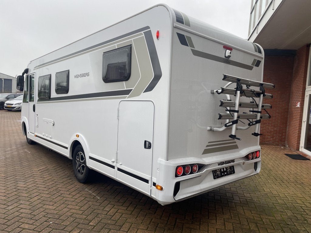 Weinsberg Caracore700 Meg Automaat 4pers, Caravans en Kamperen, Campers, Ringverwarming, Diesel, Luifel, Overige merken