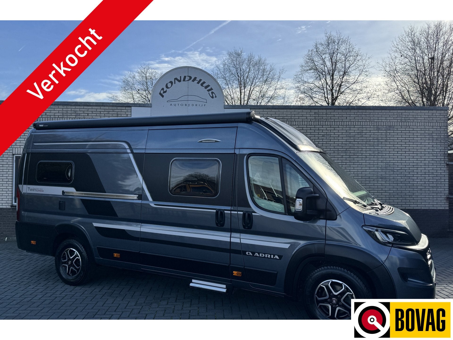 Adria Twin Supreme 640 SGX 180 pk AUTOMAAT 9-Traps Euro6 Fia, Caravans en Kamperen, Campers, Automaat, Buscamper of Camperbus