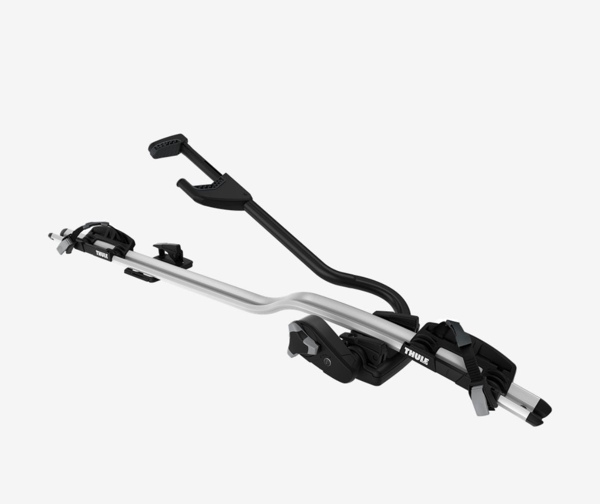 Thule fietsendragers te huur, Ophalen, Zo goed als nieuw, Dakdrager