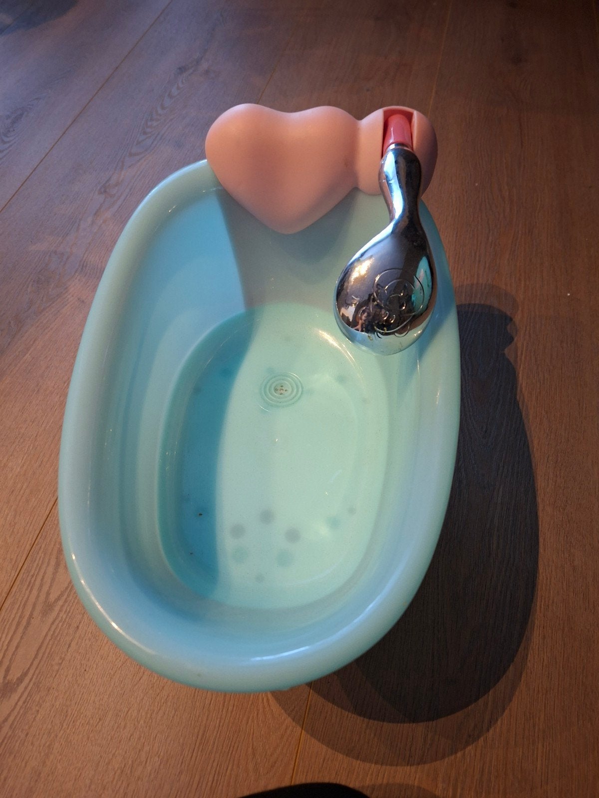 Baby Born Badje met Douche, Kinderen en Baby's, Speelgoed | Poppen, Ophalen of Verzenden, Zo goed als nieuw, Babypop