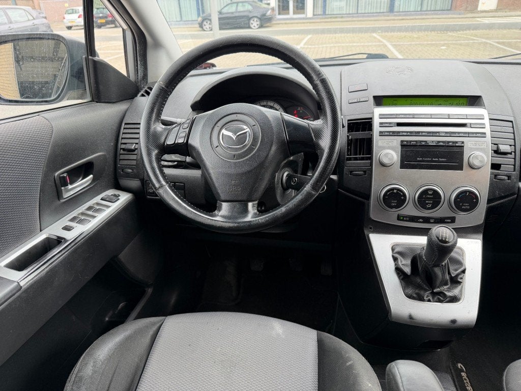 Mazda 5 2.0 Executive AIRCO 7 PERS. INRUIL KOOPJE NAP EXPORT, Voorwielaandrijving, Parkeersensor, Gebruikt, 7 stoelen