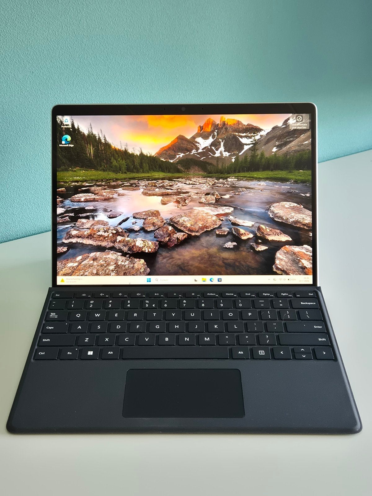 Microsoft Surface Pro 9 i5-1245U 256GB 13" 3K Touchscreen, Computers en Software, Windows Laptops, Zo goed als nieuw, 13 inch