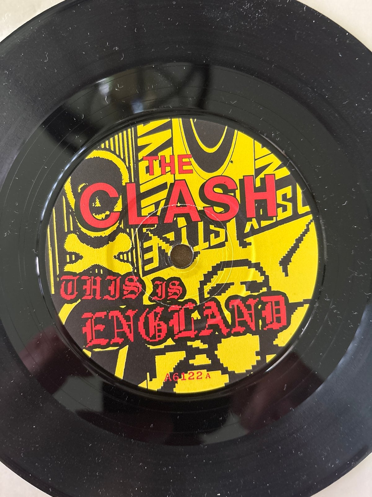 The Clash - This Is England 7 inch single, Gebruikt, Originele persing, 7 inch, Ophalen of Verzenden