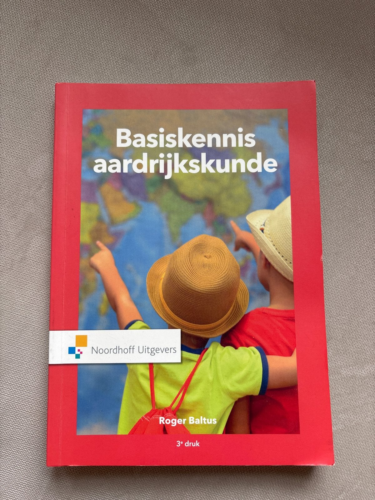 Basiskennis Aardrijkskunde - PABO Toelatingstoets, Ophalen of Verzenden, Gamma, Zo goed als nieuw, HBO