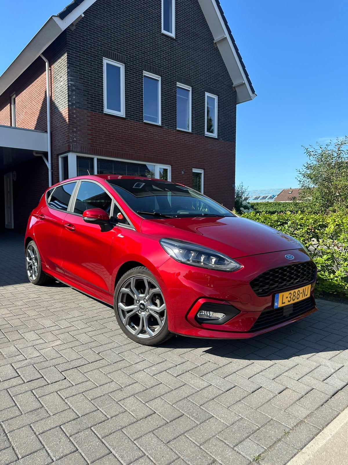 Ford Fiësta ST Line X 1.0 Ecoboost 95pk 5dr 2021 Rood, Voorwielaandrijving, 580 kg, 1064 kg, 49 €/maand