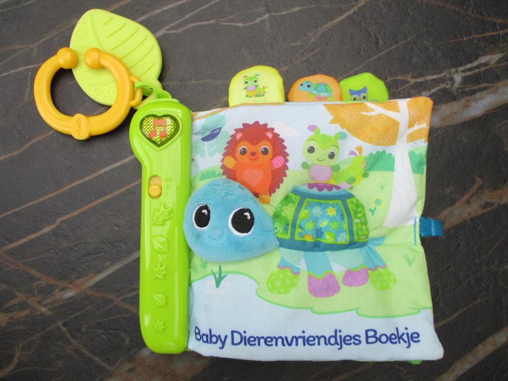 Vtech baby dierenvriendjes boekje buggy activiteiten boek, Ophalen of Verzenden, Zo goed als nieuw, 6 maanden tot 2 jaar