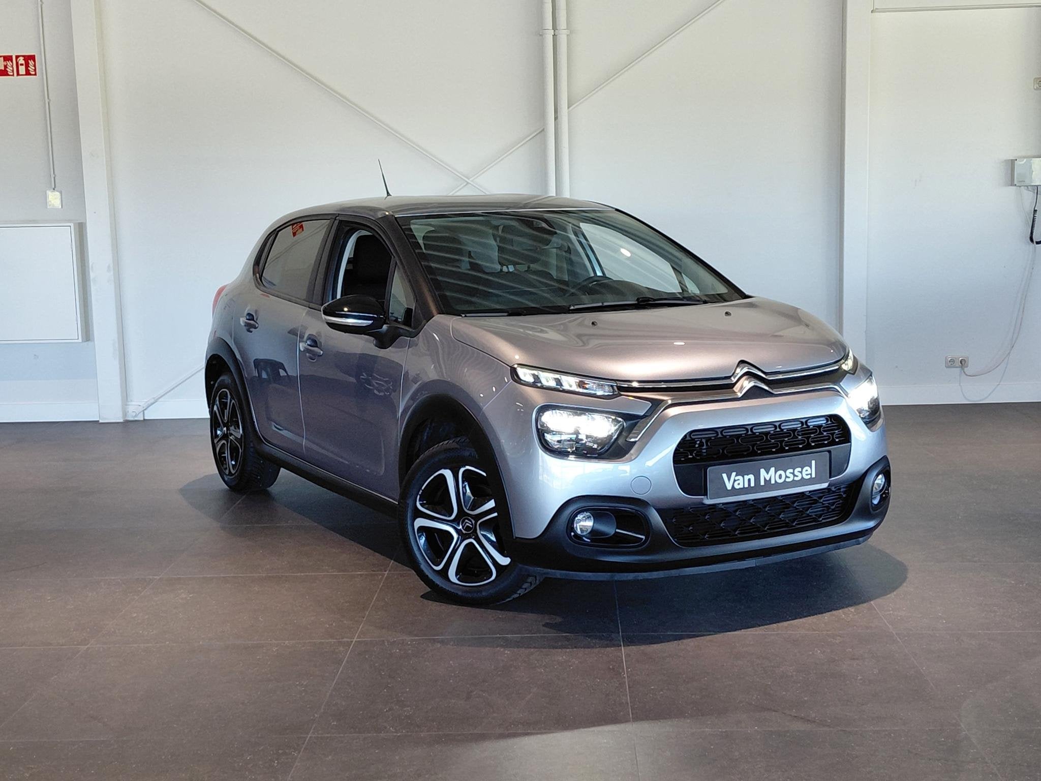 Citroen C3 1.2 PureTech Feel, Voorwielaandrijving, Stof, Gebruikt, Euro 6