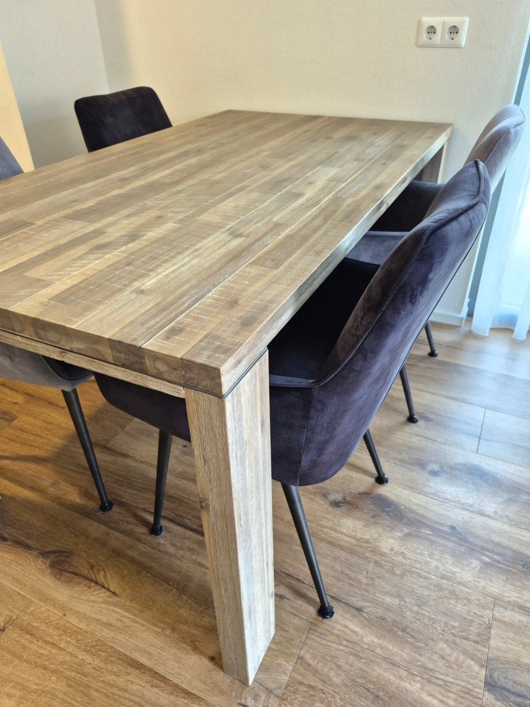 Massieve eetkamertafel 160x90, Huis en Inrichting, Tafels | Eettafels, Ophalen, 50 tot 100 cm, Zo goed als nieuw, 150 tot 200 cm