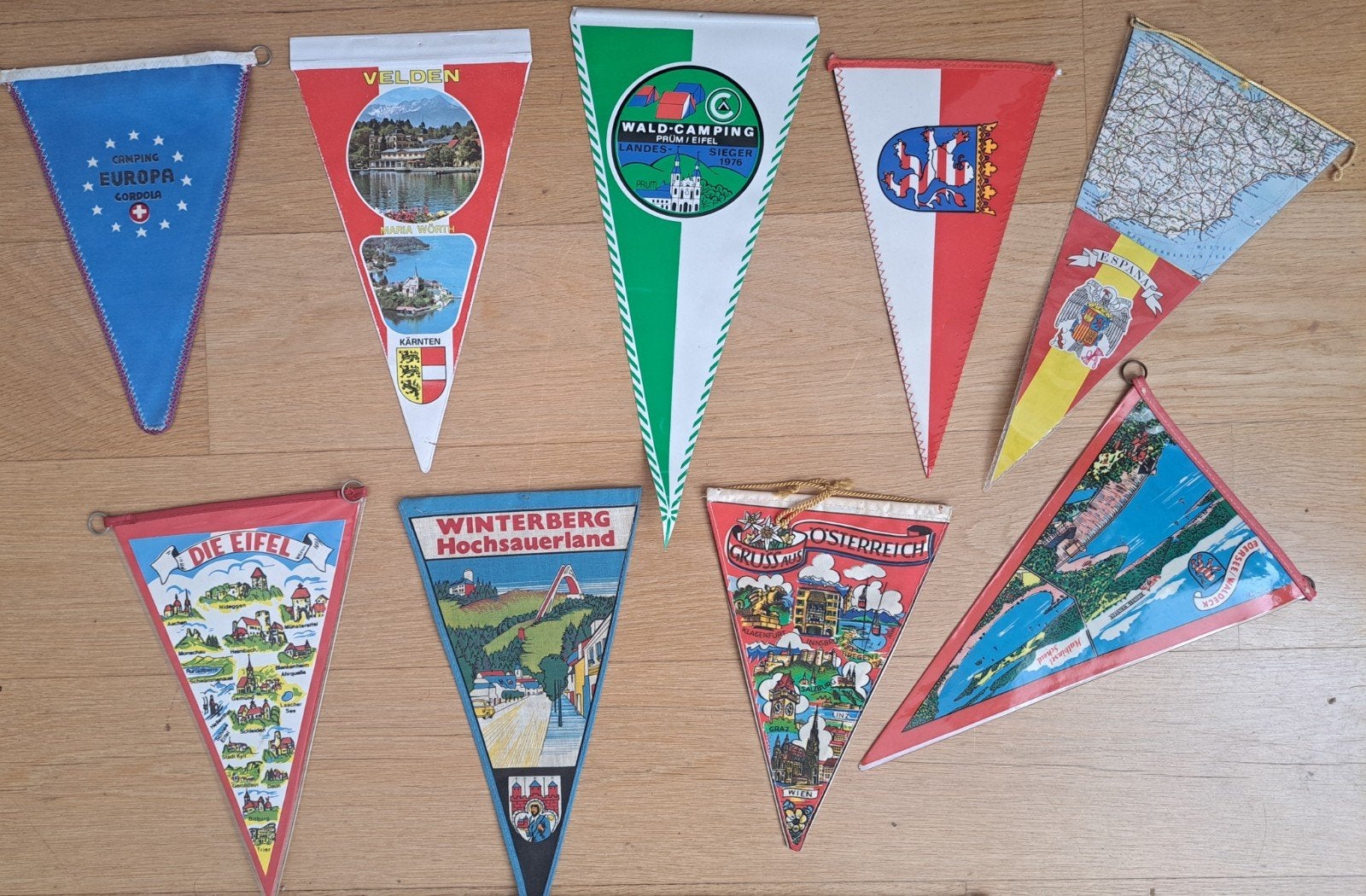 9 Vintage Souvenirwimpels Jaren '60/'70 - Divers Thema, Ophalen of Verzenden, Gebruikt