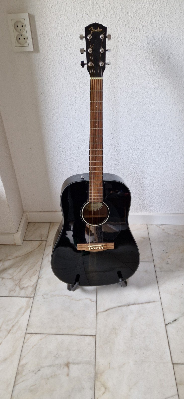 Fender F620 akoestische gitaar met hoes, Ophalen, Gebruikt, Western- of Steelstringgitaar, Met koffer