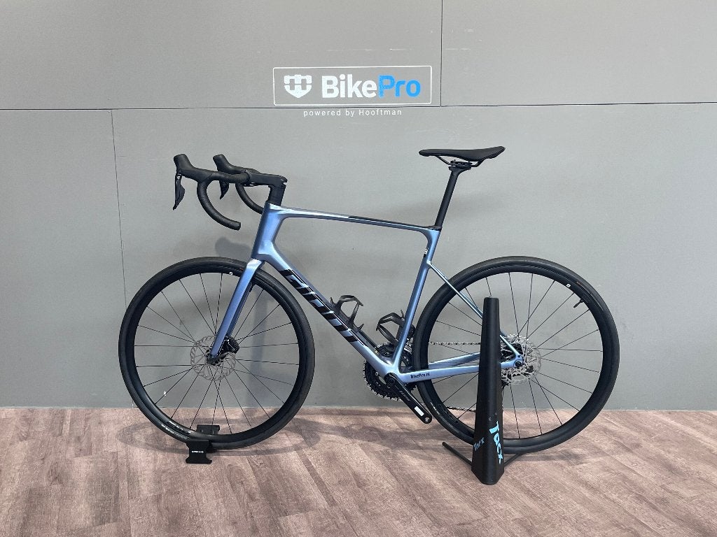 Giant Defy Advanced 1 Shimano 105 Di2 van €3599 voor € 2450, 28 inch, Carbon, Nieuw, Meer dan 20 versnellingen