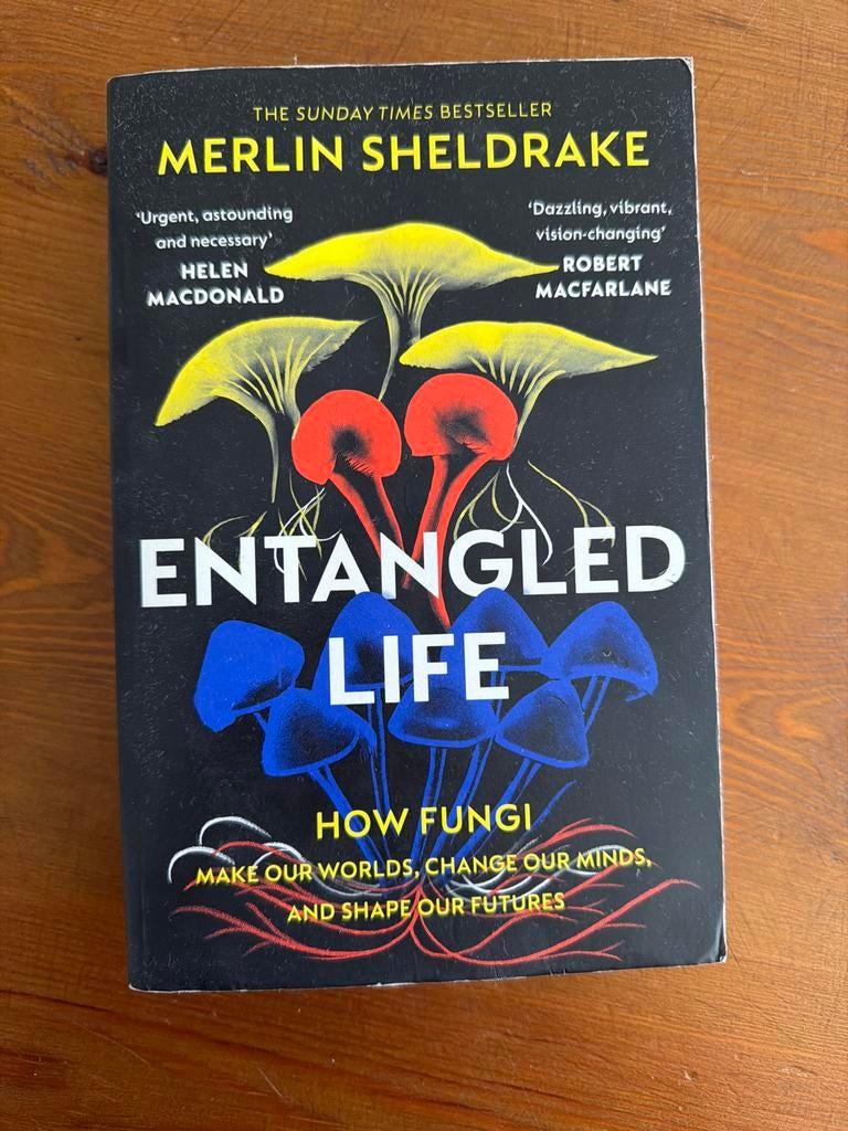 Entangled Life - Merlin Sheldrake, Boeken, Ophalen, Gelezen, Natuurwetenschap