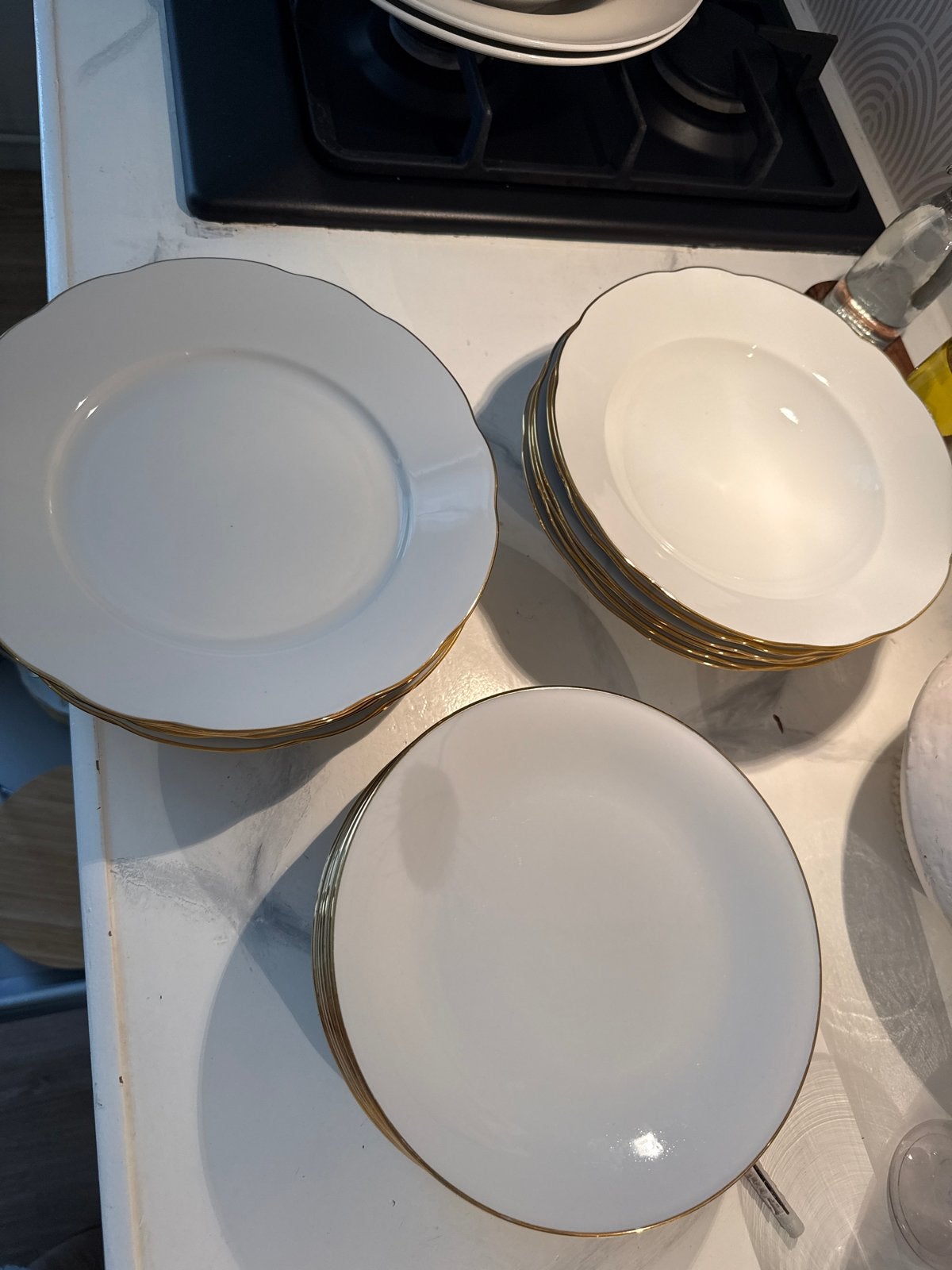 Bohemia Servies: 6 Diepe, 6 Platte, 6 Kleine Borden, Gebruikt, Overige merken, Ophalen of Verzenden, Porselein