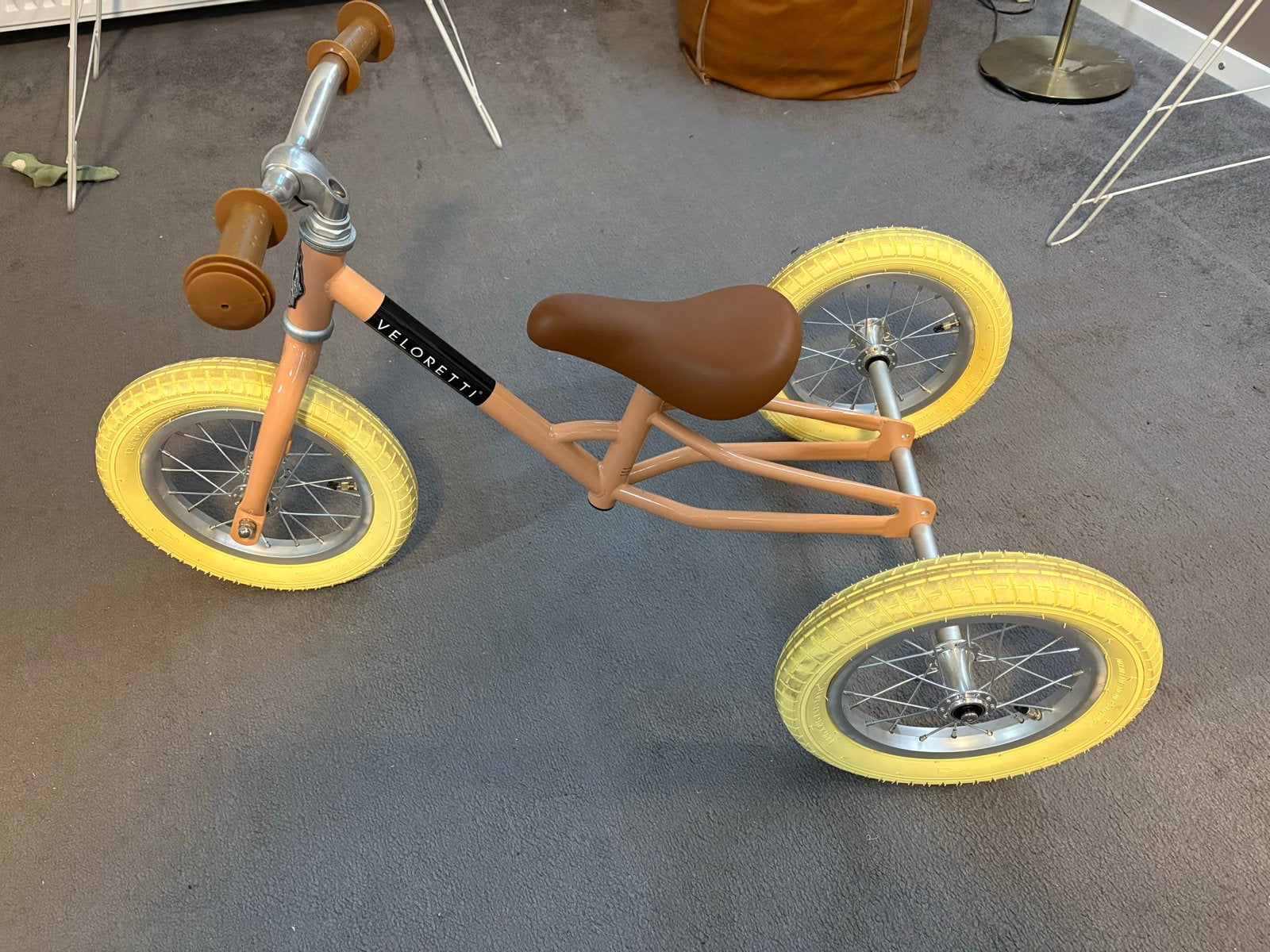 Veloretti loopfiets/driewieler voor kinderen, Fietsen en Brommers, Ophalen, Zo goed als nieuw, Velgrem