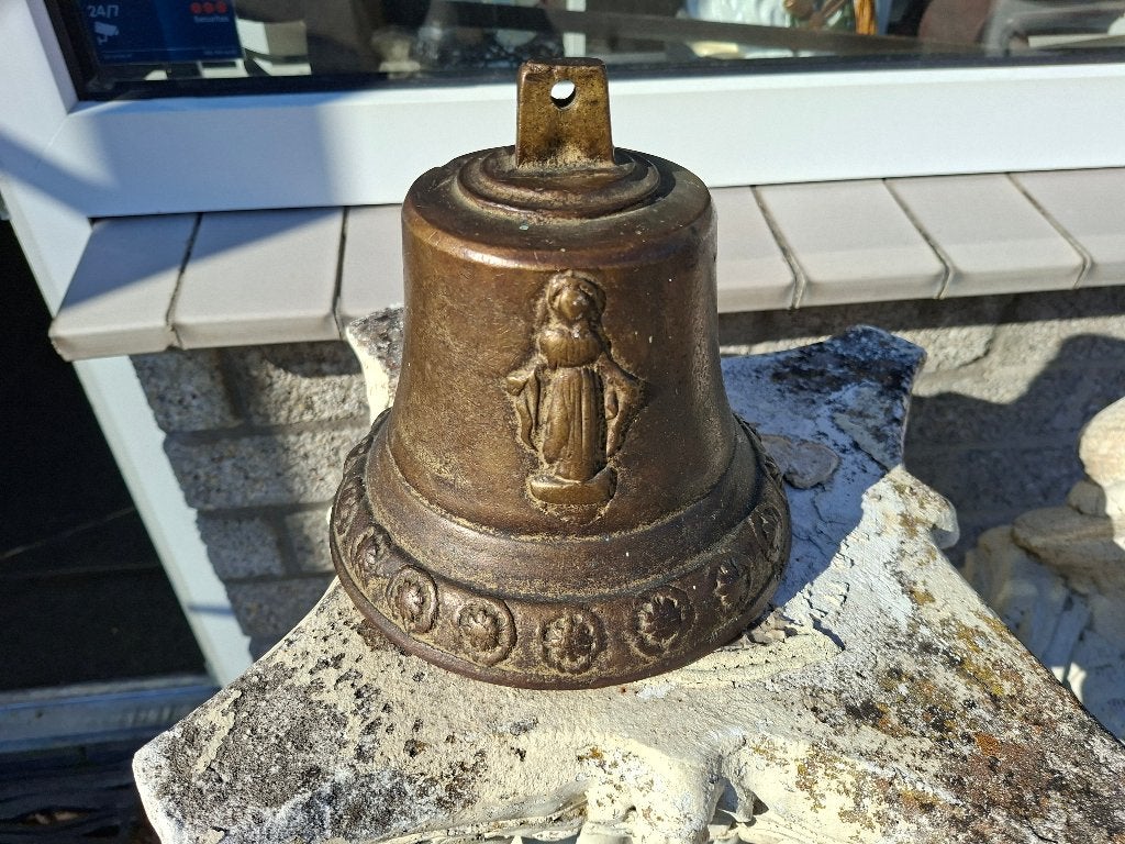 antieke handgemaakt brons wand /klooster /tafelbel uit 1856, Antiek en Kunst, Ophalen of Verzenden, Brons