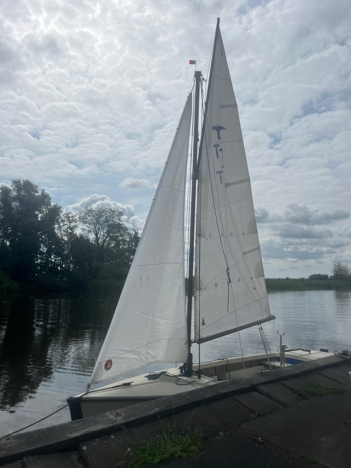 Polyvalk zeilboot in goede staat voor veel zeilplezier, Ophalen, Gebruikt, Grootzeil, Minder dan 15 m²