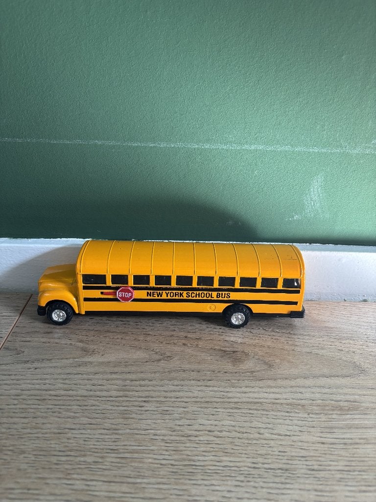 Metalen New York School Bus - Stevig Die-Cast Schaalmodel, Overige merken, Gebruikt, Groter dan 1:32, Ophalen of Verzenden