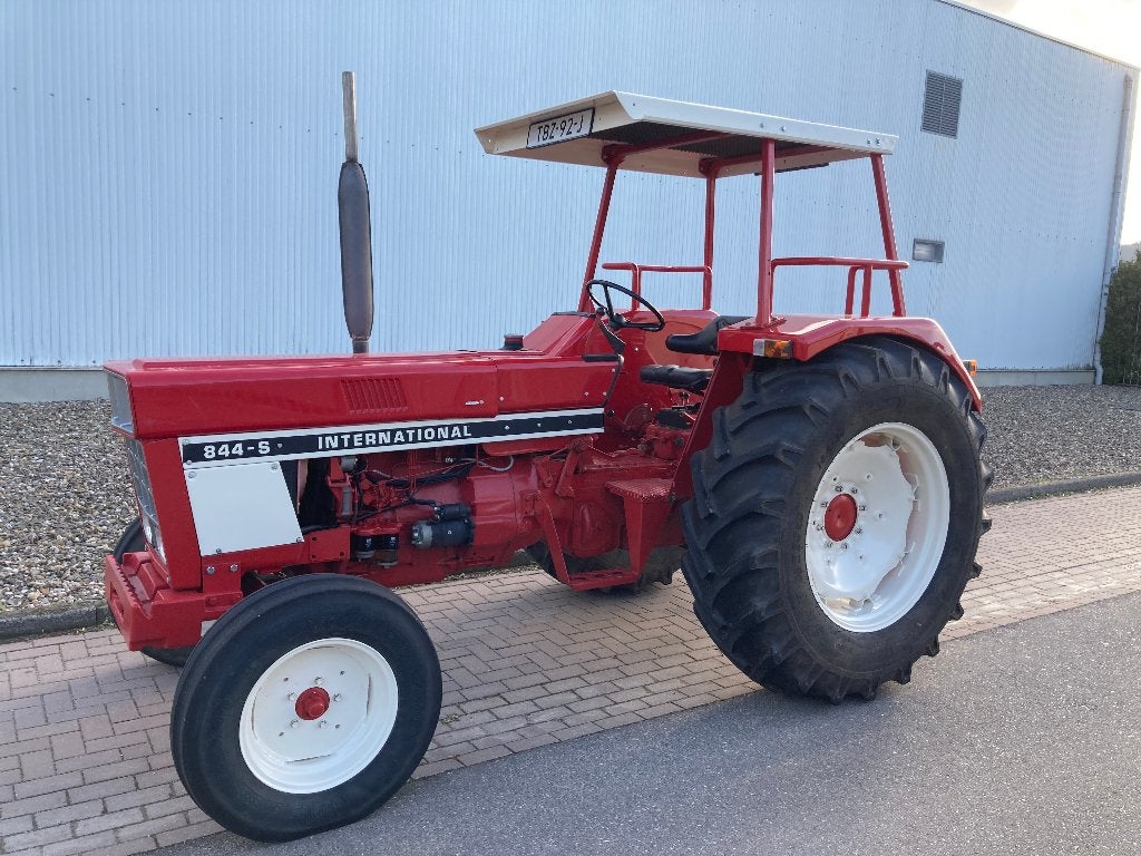 International 844-s, Ophalen, 80 tot 120 Pk, Gebruikt, Case IH