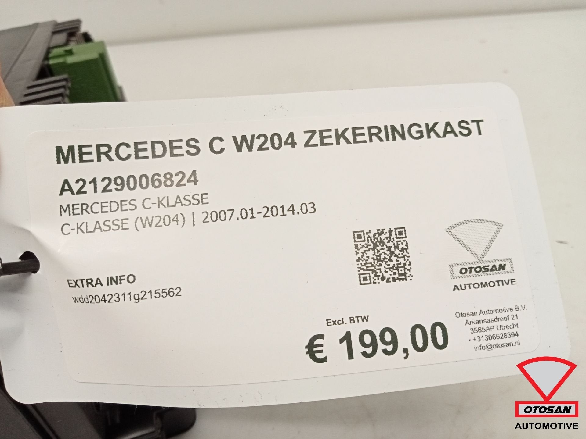 Mercedes C Klasse W204 Zekeringkast A2129006824, Gebruikt, Mercedes-Benz AG, Mercedes-Benz, Ophalen of Verzenden