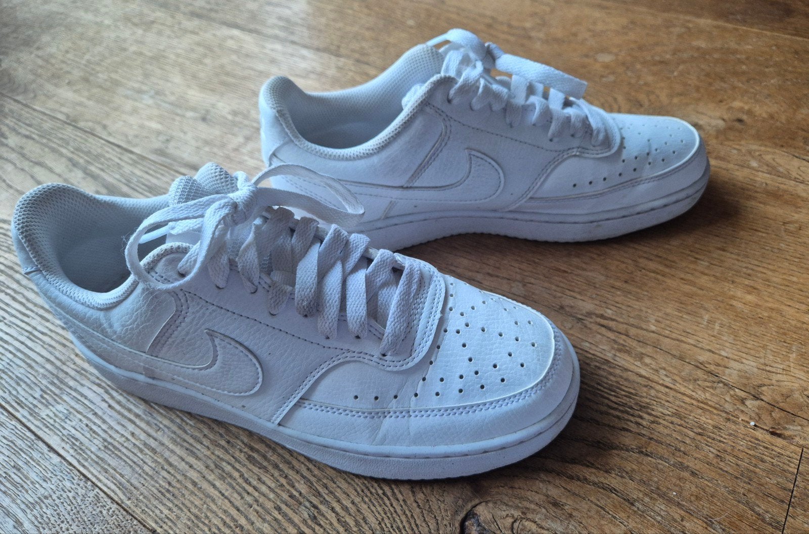 Nike court vision low 39, Ophalen of Verzenden, Zo goed als nieuw, Wit, Sneakers of Gympen