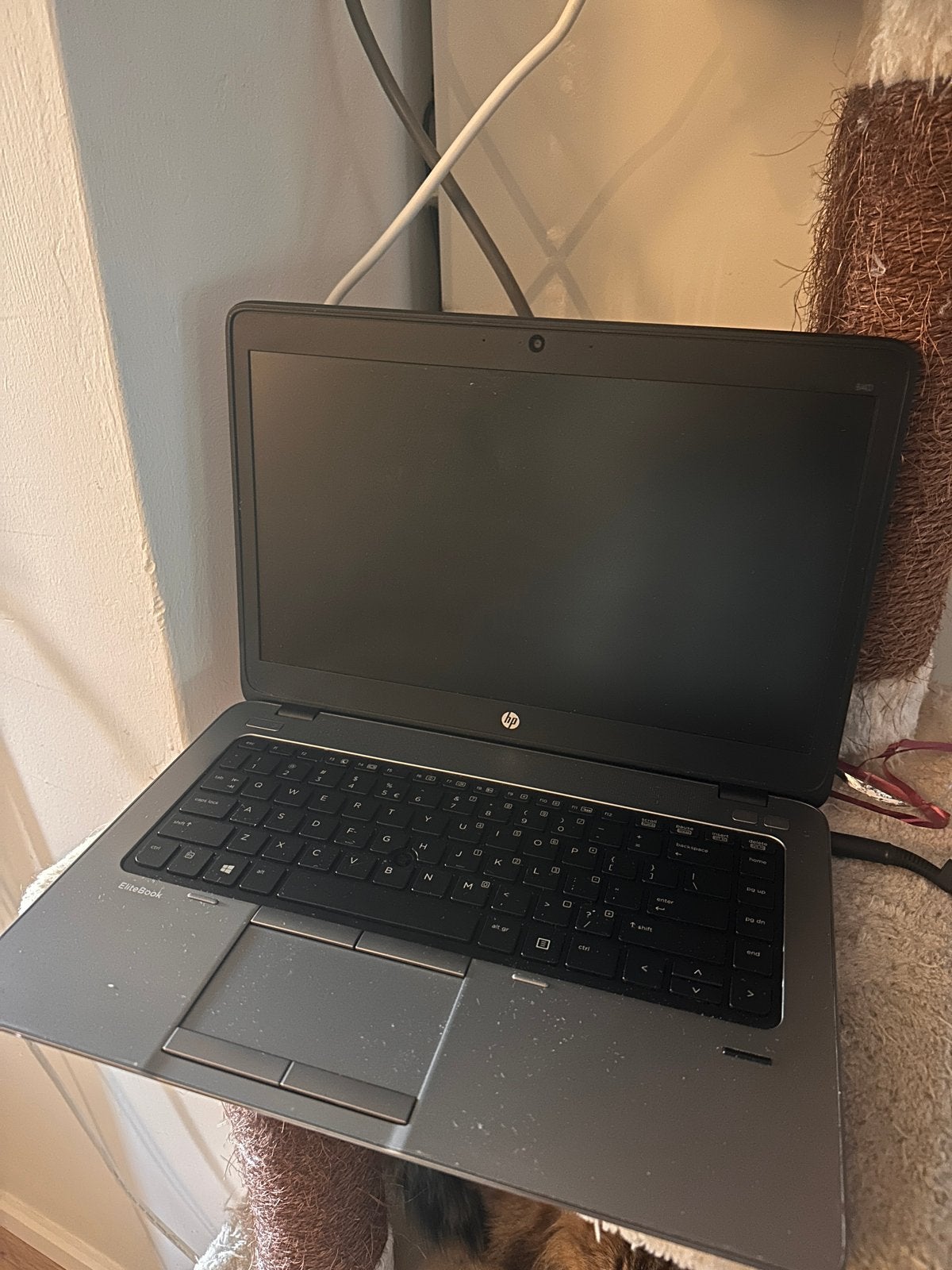 HP EliteBook met Intel Core i5, 8GB RAM en oplader, Computers en Software, Windows Laptops, Gebruikt, 2 tot 3 Ghz, Qwerty, 8 GB